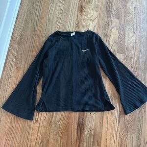 Nike Women's Black Ribbed Long Sleeve Tee